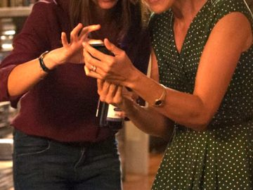 «Perfetti sconosciuti»,<br>da un gioco esce la fragilità dell’umanità<br>in balìa della realtà virtuale