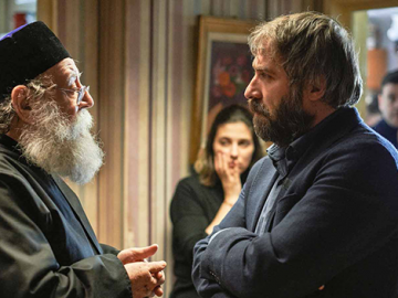 «Sieranevada»: tra verità e finzione, una famiglia rumena dentro casa e le proprie tradizioni