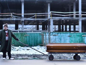 «Easy, un viaggio facile facile» Invece sarà un’avventura che gli cambierà la vita