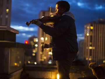 «La mélodie», ragazzi delle banlieue attraverso la musica trovano un’occasione di riscatto