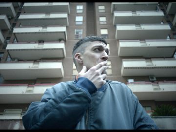 «Manuel», giovane di periferia La sua faticosa ricerca di un posto dignitoso nel mondo