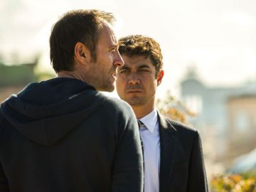 «Euforia», da una vita di eccessi all’«imprevisto» di doversi prendere cura del fratello