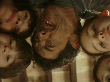 Buoni sentimenti e sorrisi nella famiglia di «Mio fratello rincorre i dinosauri»