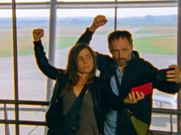 «Imprevisti digitali», tragicomiche disavventure causate dalle tecnologie